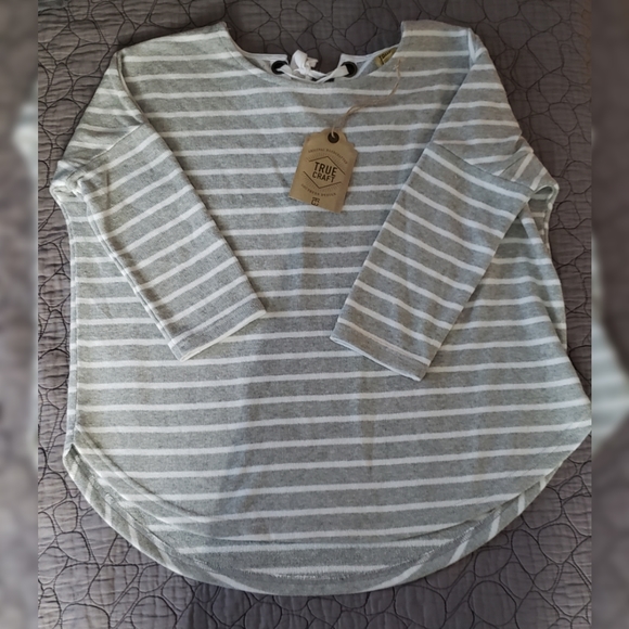 True Craft Tops - True Craft 3/4 Sleeve Striped Top